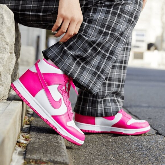 Nike Shoes - Nike Dunk High